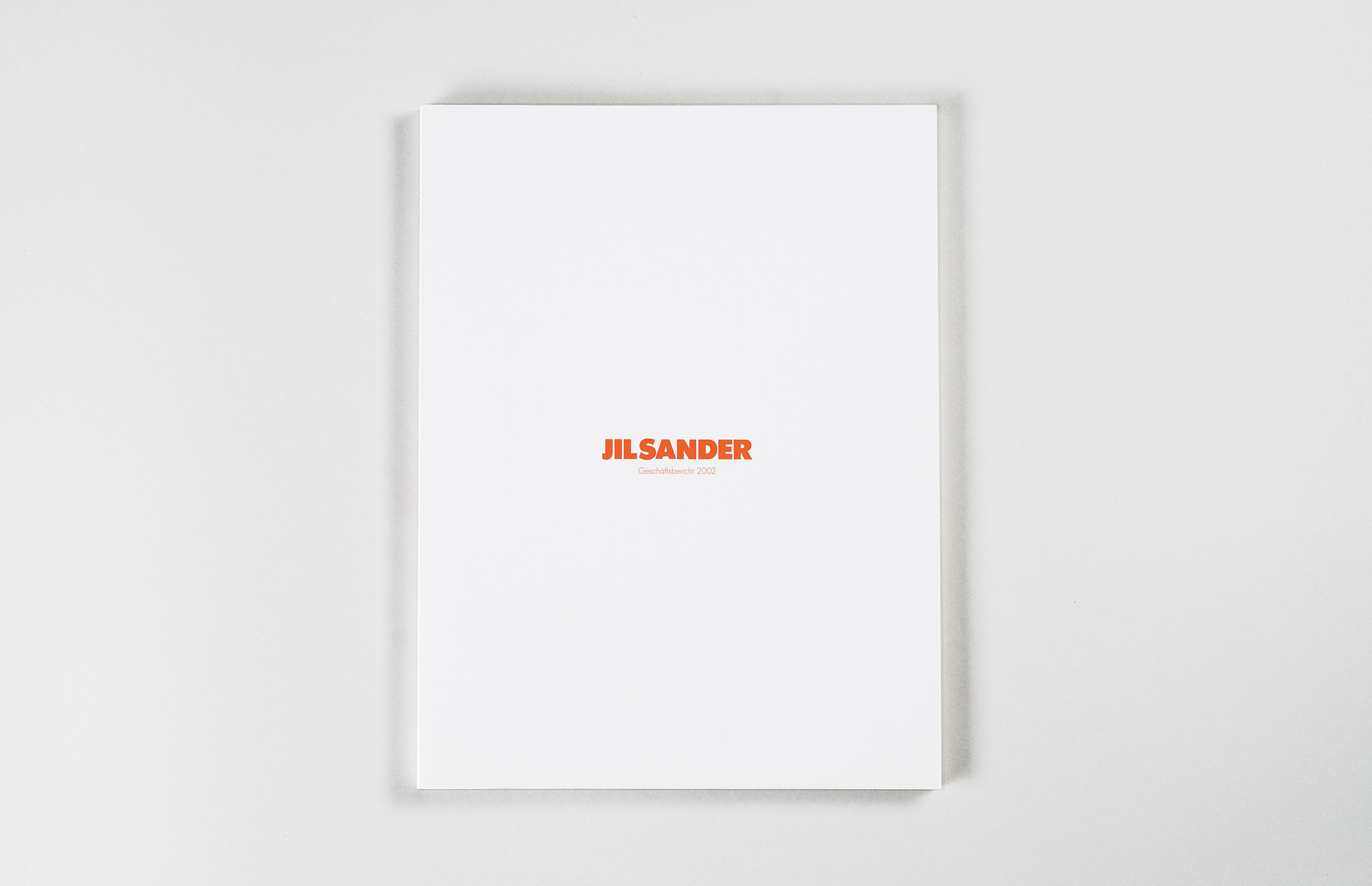 Annual Report Design, Cover Geschäftsbericht Jil Sander; Titel, Typografie, Print Design, Mode